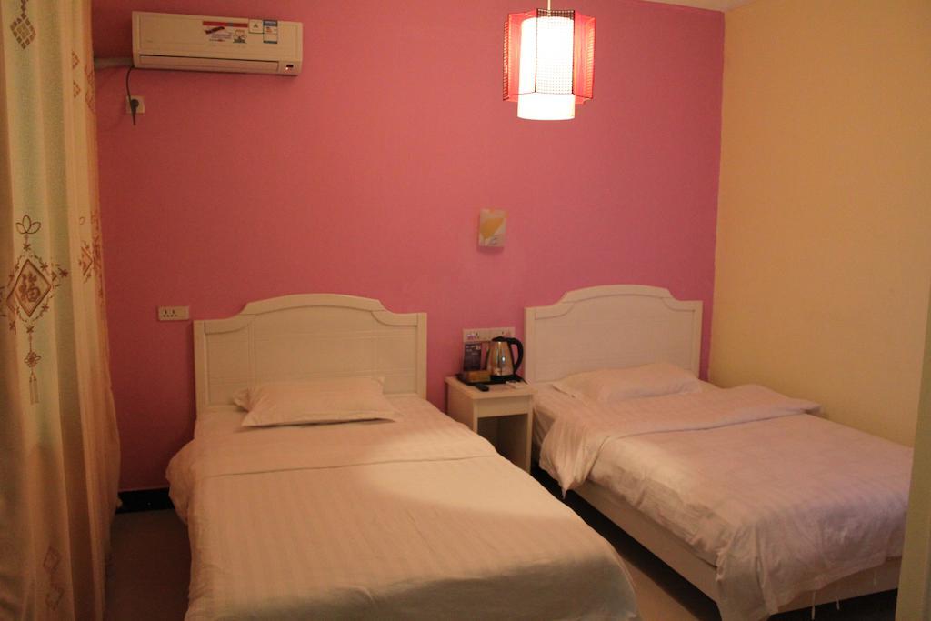 Yangshuo Romantic Inn Extérieur photo