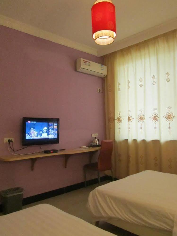 Yangshuo Romantic Inn Extérieur photo